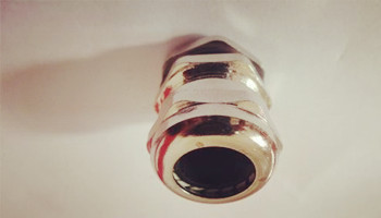 廠家應該如何保養金屬電纜防水接頭？